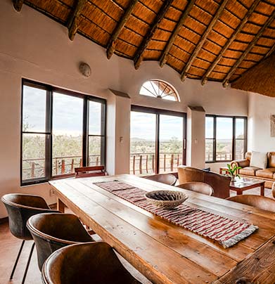Villa 4 Interior